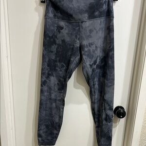 Lululemon Gray Tie-Dye Leggings